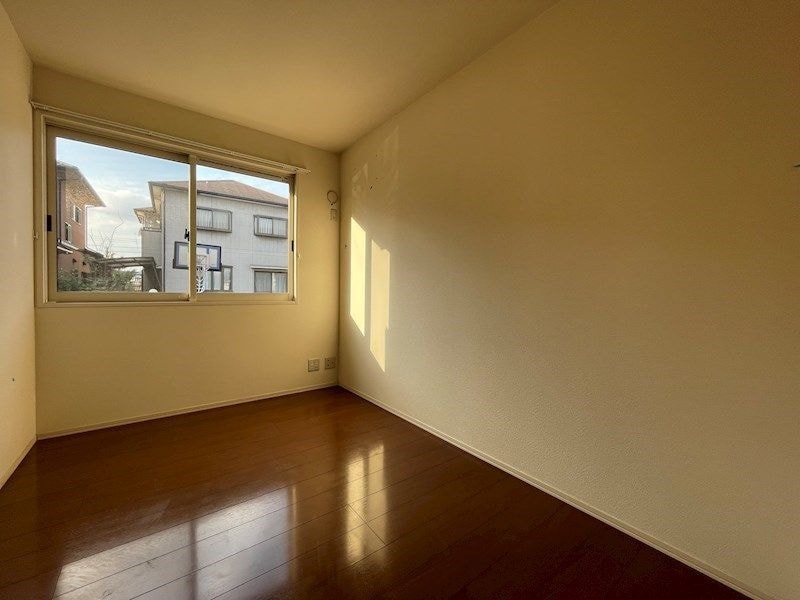 クローバー・シャトレの物件内観写真