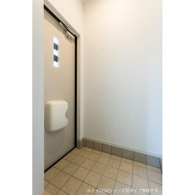 ウエストガーデンVIIの物件内観写真