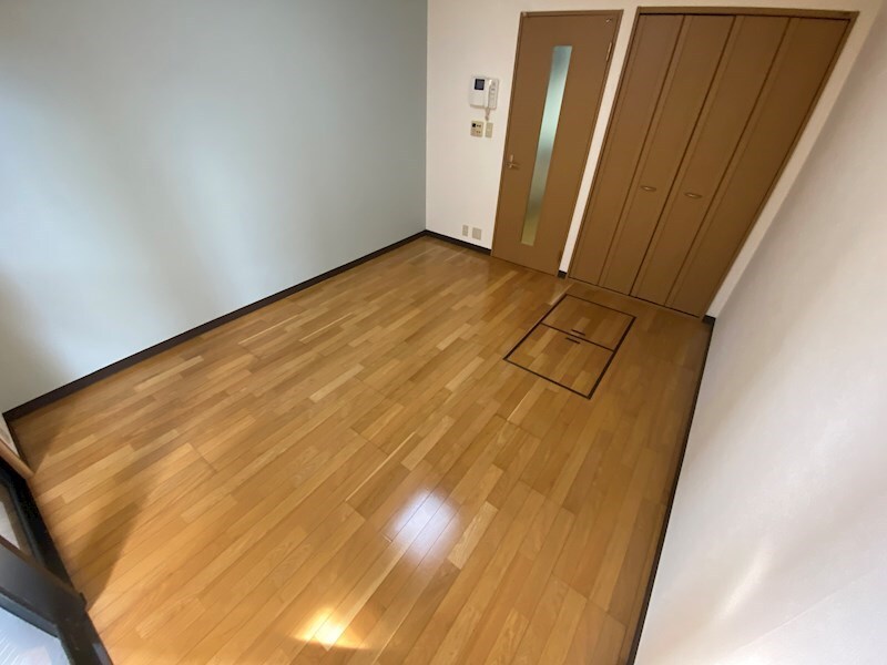 ネオクオーツ幸　弐番館の物件内観写真