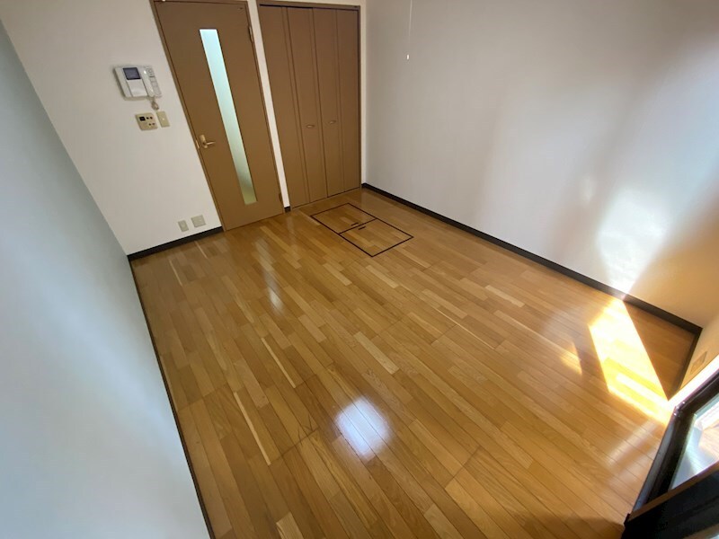 ネオクオーツ幸　弐番館の物件内観写真