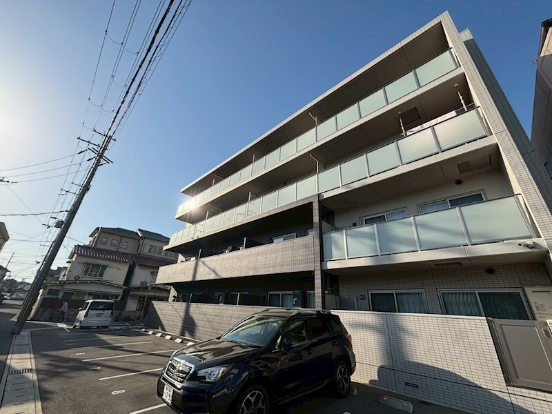 フランディル・オーラ五軒邸の物件外観写真