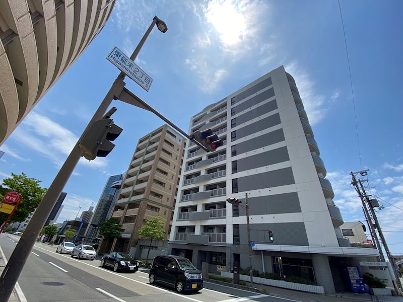 ラ・パルフェ・ド・アフェールの物件外観写真