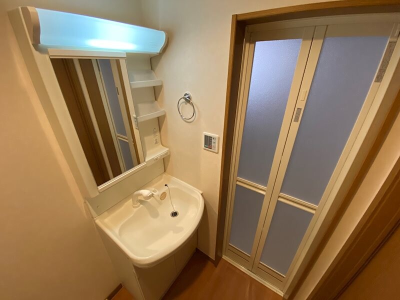 レオントポディウム　II番館の物件内観写真