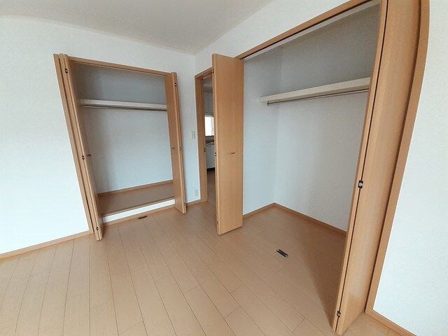 ドルフ・アカネＢの物件内観写真