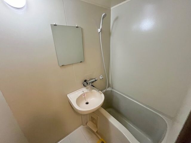 ひまわりハイツの物件内観写真