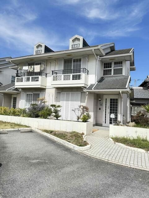 デュオフォルム御立の物件外観写真