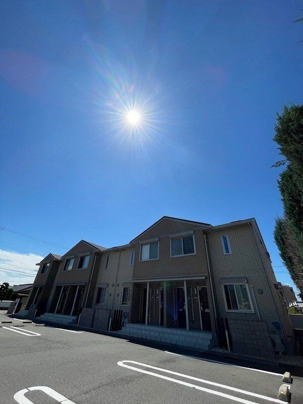 プレミアの物件外観写真