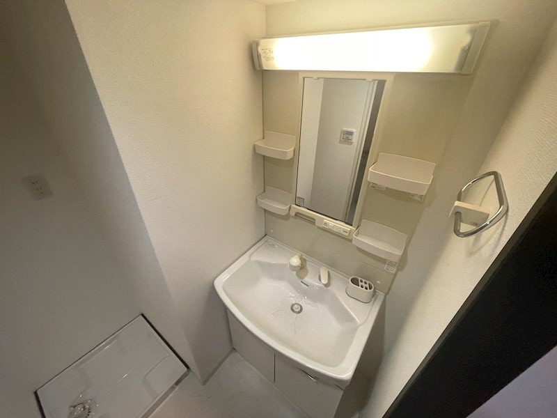 フランディル・オーラの物件内観写真