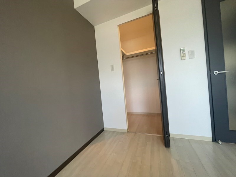 フランディル・オーラの物件内観写真