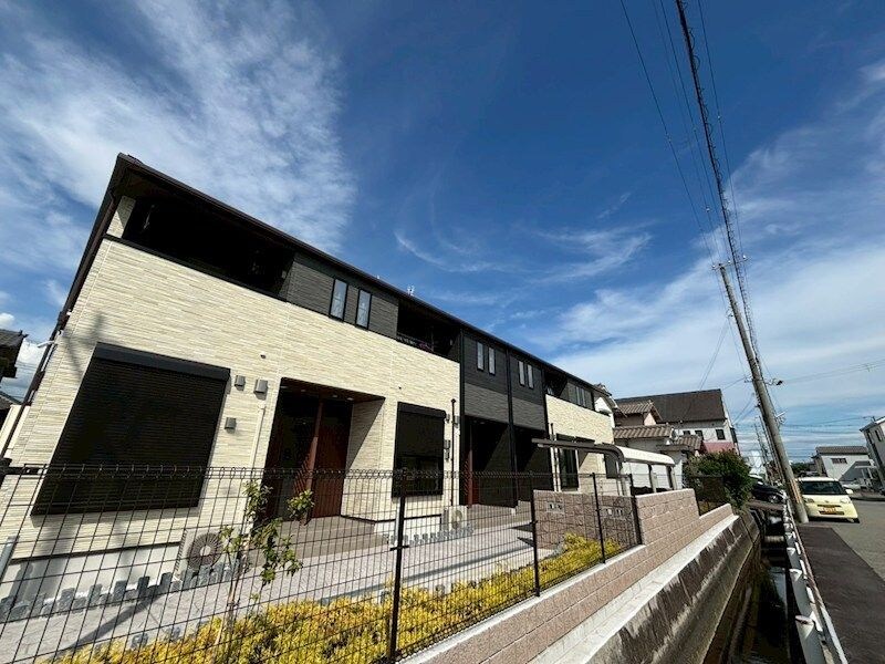 サニーレジデンスIIIの物件外観写真