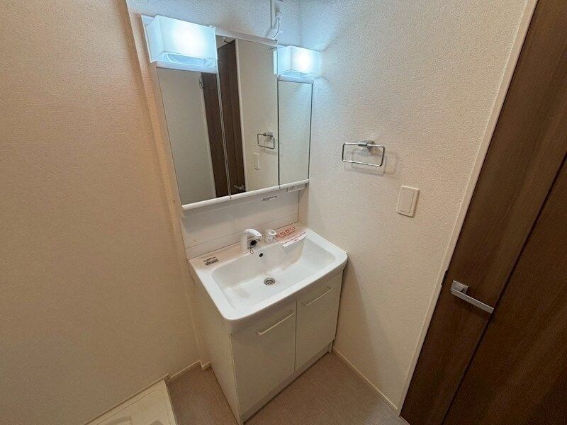 サニーレジデンスIIIの物件内観写真