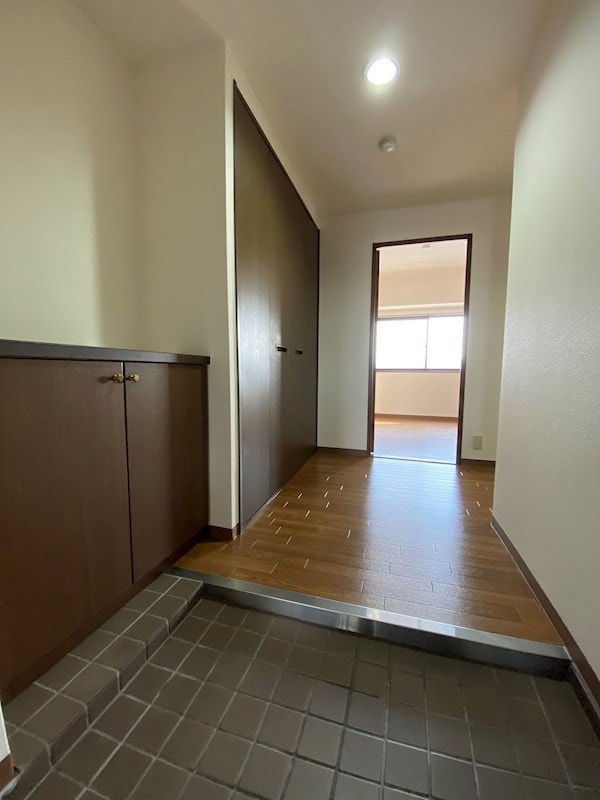 グランドヴュー島本の物件内観写真