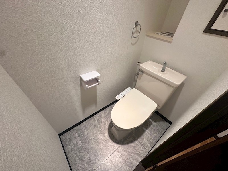 グランドヴュー島本の物件内観写真