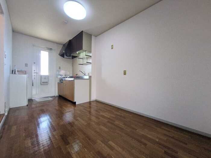 メゾン堀川C棟の物件内観写真