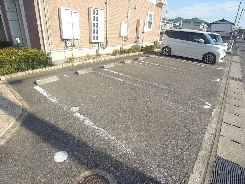 リジュール南条の物件内観写真