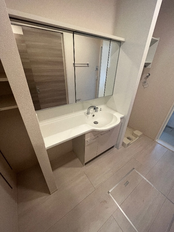 ラフィーネ亀山の物件内観写真