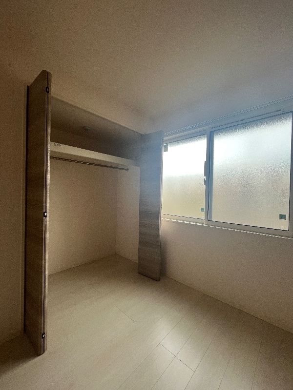 ラフィーネ亀山の物件内観写真