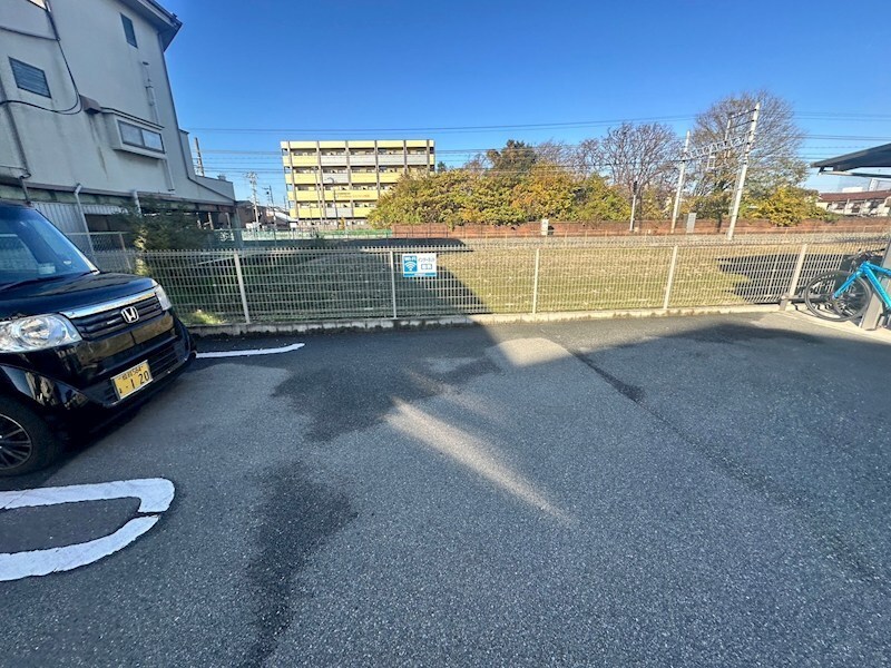 ラフィーネ亀山の物件内観写真