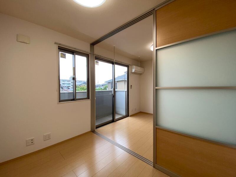 ルミエ広畑本町の物件内観写真