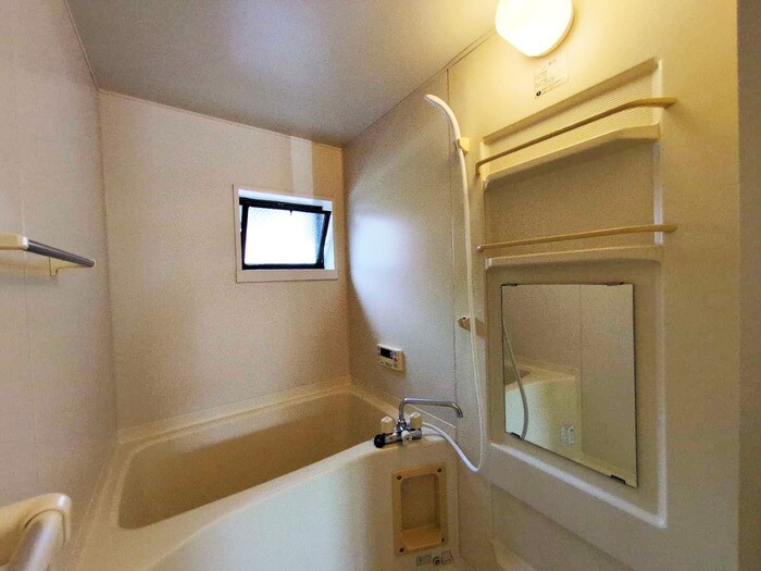 サニーハイツ田寺B棟の物件内観写真