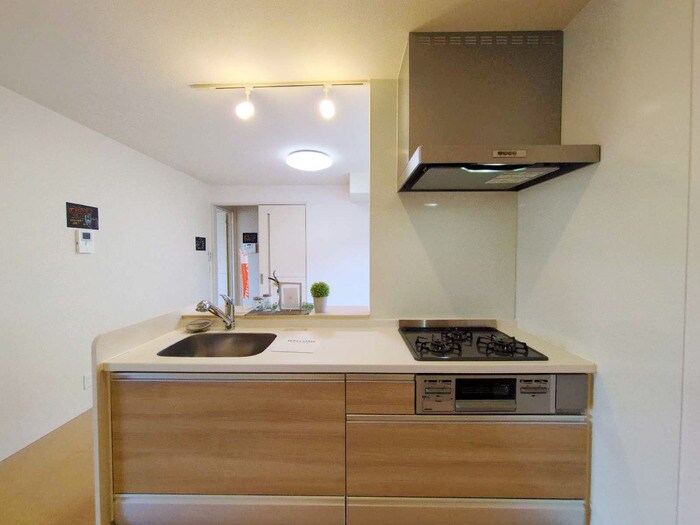 ヴィラ・フォレスティアの物件内観写真