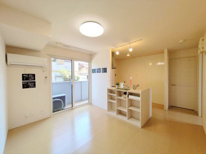 ヴィラ・フォレスティアの物件内観写真