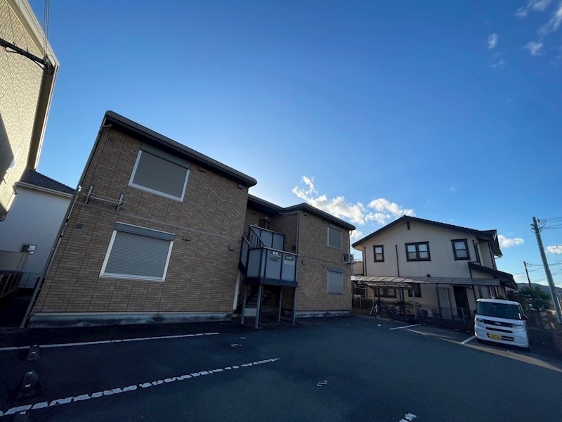 カーサエルソレーユの物件外観写真