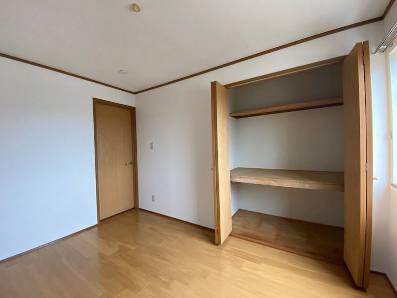 クレストヨコセキの物件内観写真