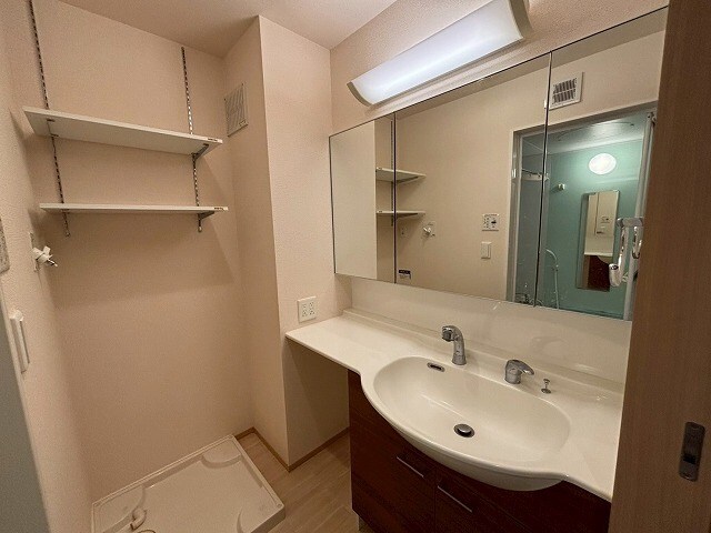 アーク土山の物件内観写真