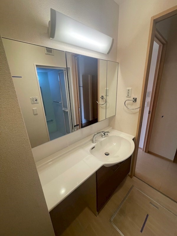 アーク土山の物件内観写真