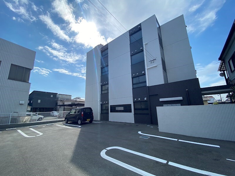 コレクト ライルの物件外観写真