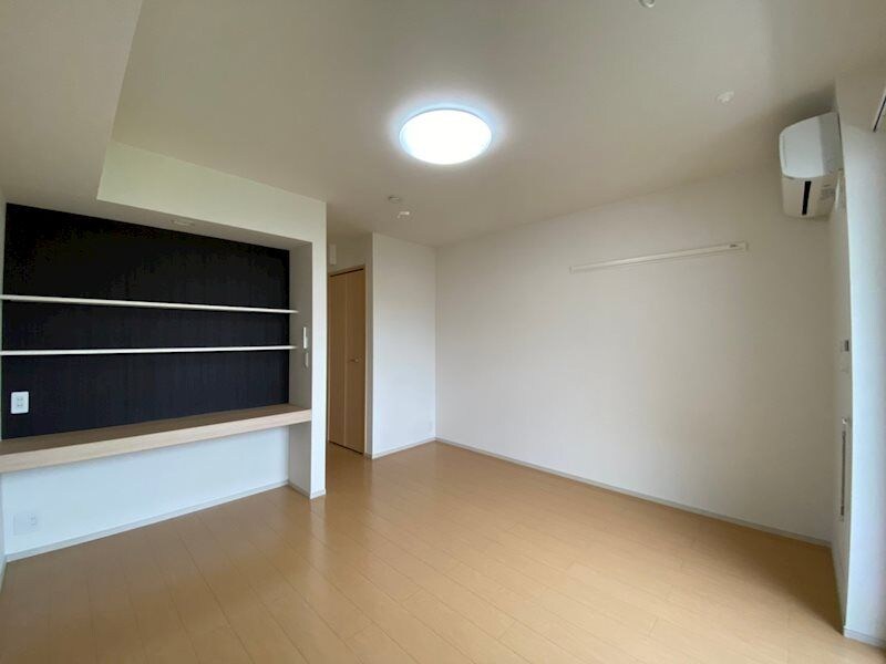 グラスランドの物件内観写真