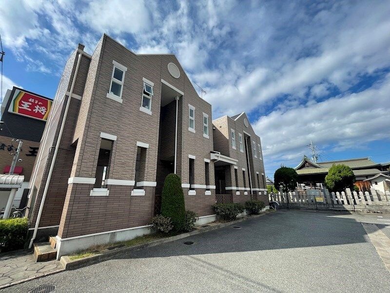 クレッシェンドＫＪの物件外観写真