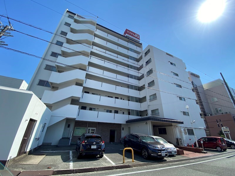 ハッピーコート駅南大路の物件外観写真