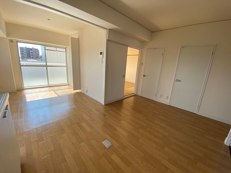 ハッピーコート駅南大路の物件内観写真