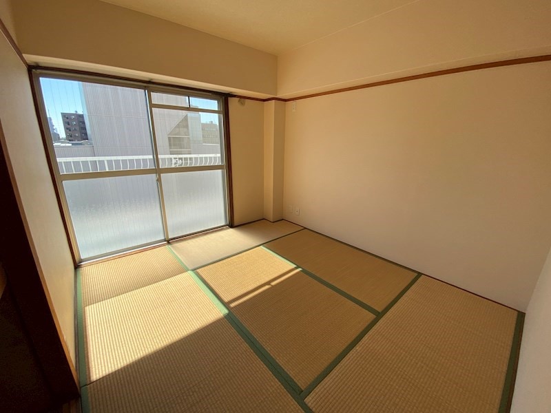 ハッピーコート駅南大路の物件内観写真