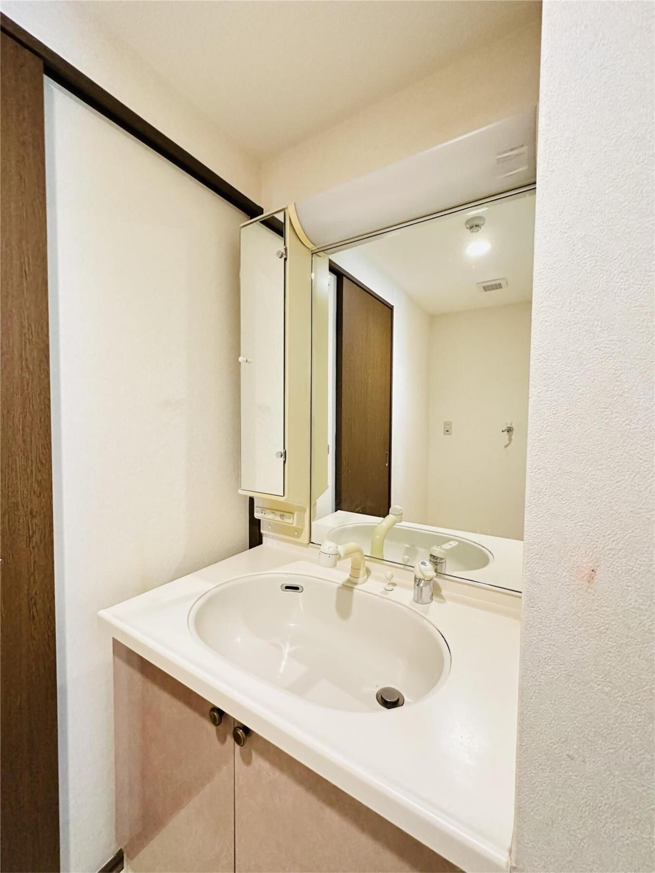 ネオステージ今宿の物件内観写真