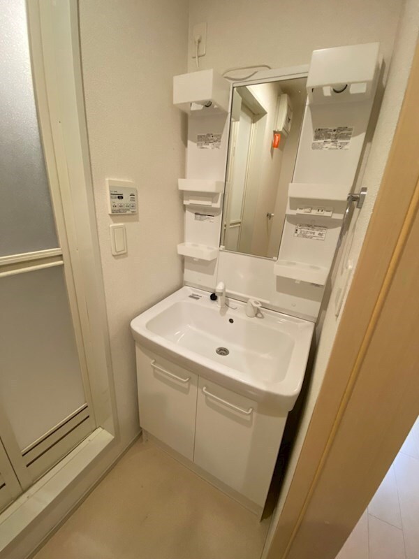 シーズンズ　コンフォートIの物件内観写真