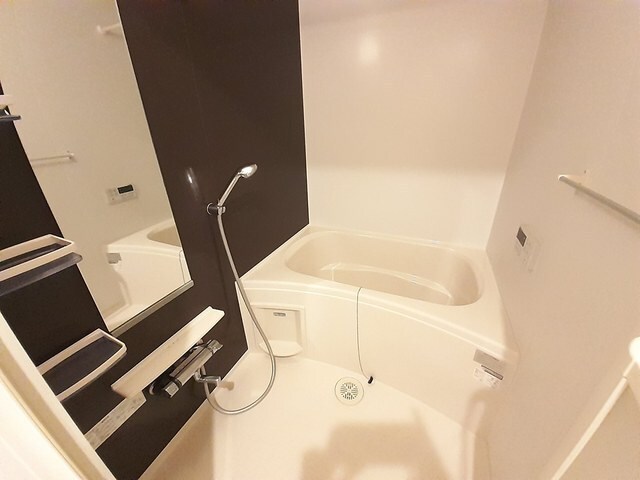 シーズンズ　コンフォートIの物件内観写真