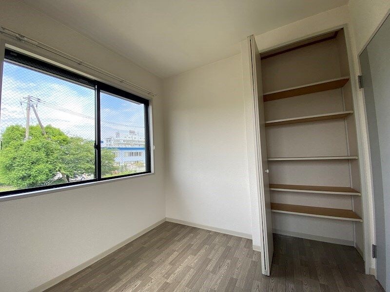 モンラヴィ青山の物件内観写真