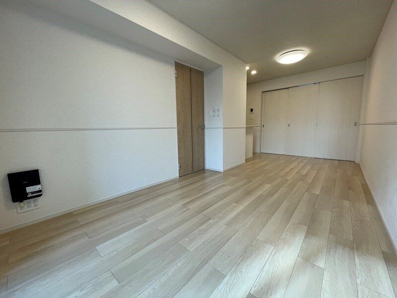 メゾングレーヌ勝原Bの物件内観写真