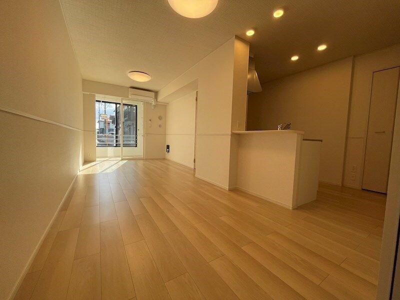 メゾングレーヌ勝原Bの物件内観写真