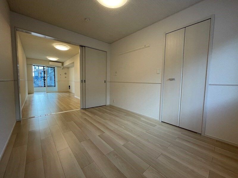 メゾングレーヌ勝原Bの物件内観写真