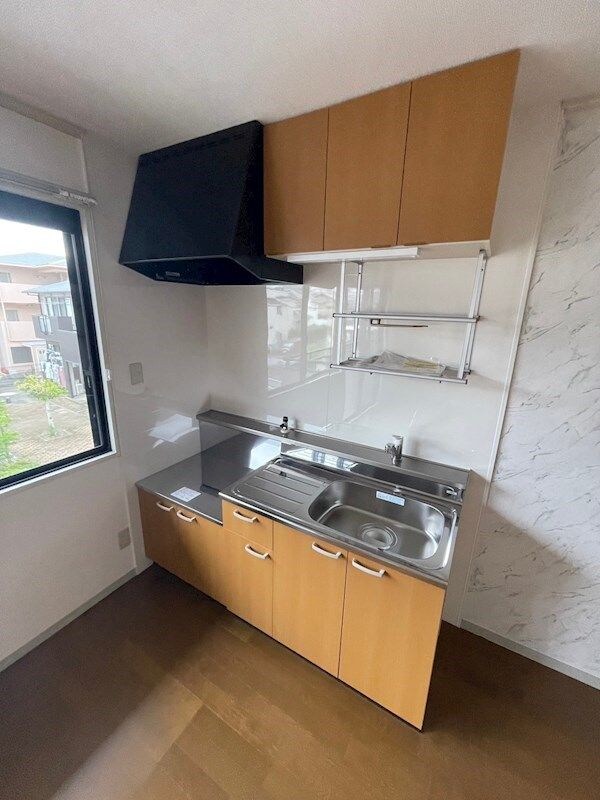 クレスト安室の物件内観写真