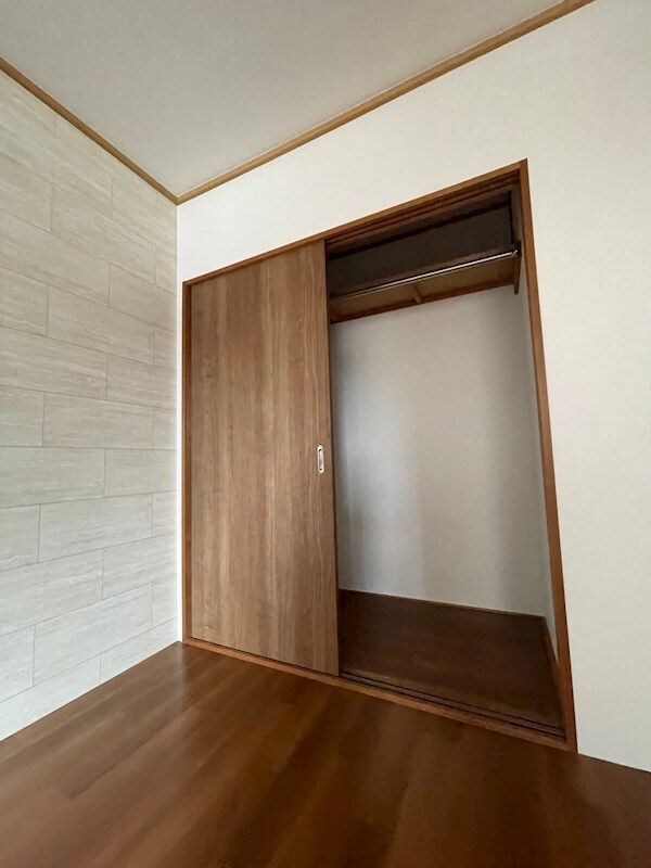 クレスト安室の物件内観写真