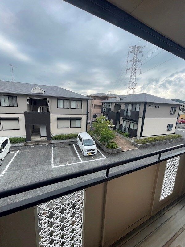 クレスト安室の物件内観写真