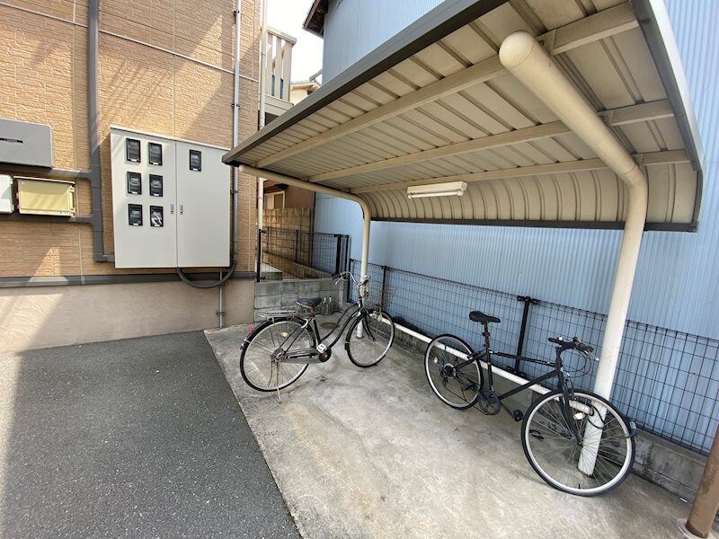 リバーハイツ東堀の物件内観写真