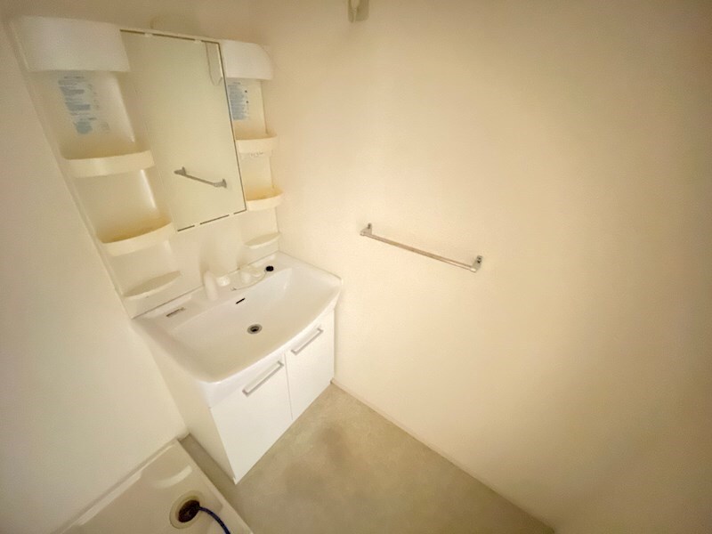 グランモア航A棟の物件内観写真