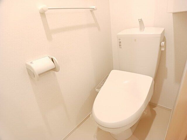 スカイ・ガーデンズの物件内観写真