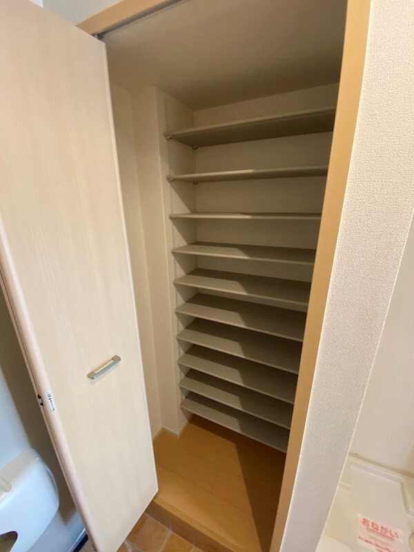 メゾンエイトの物件内観写真